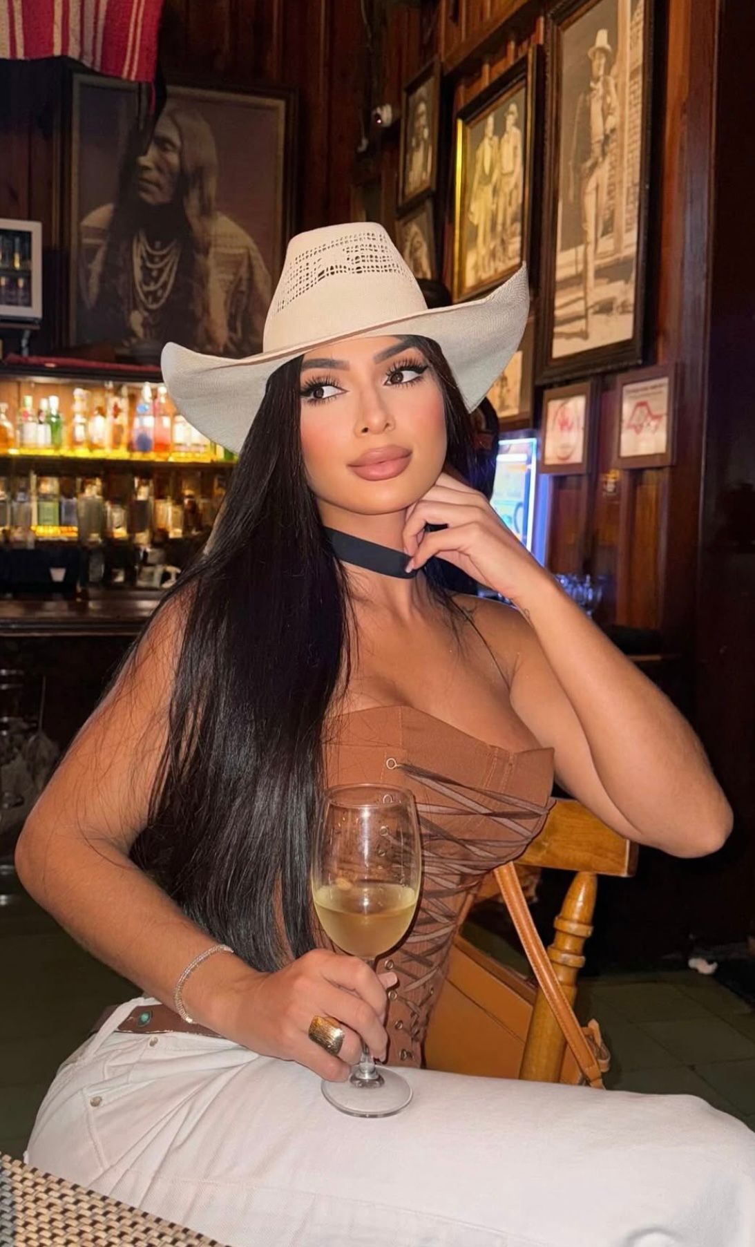 Escort - MIA - Ibiza Tops